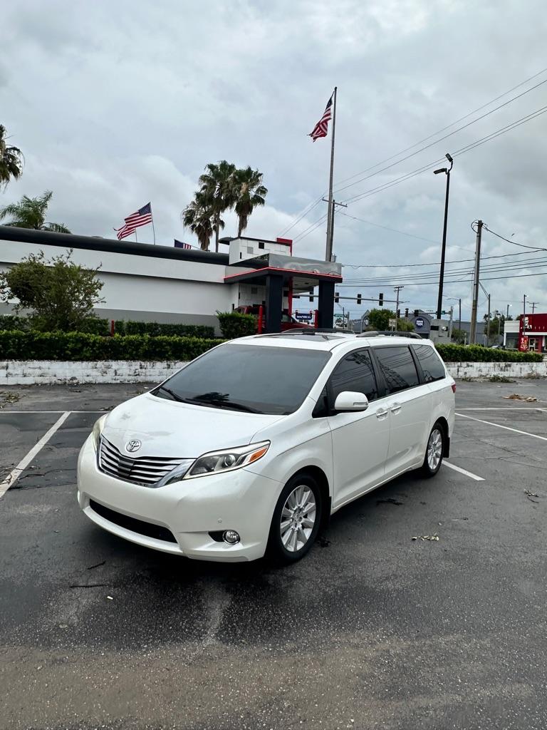 Thumbnail image of 2015 Toyota Sienna at EMG AUTO SALES LLC