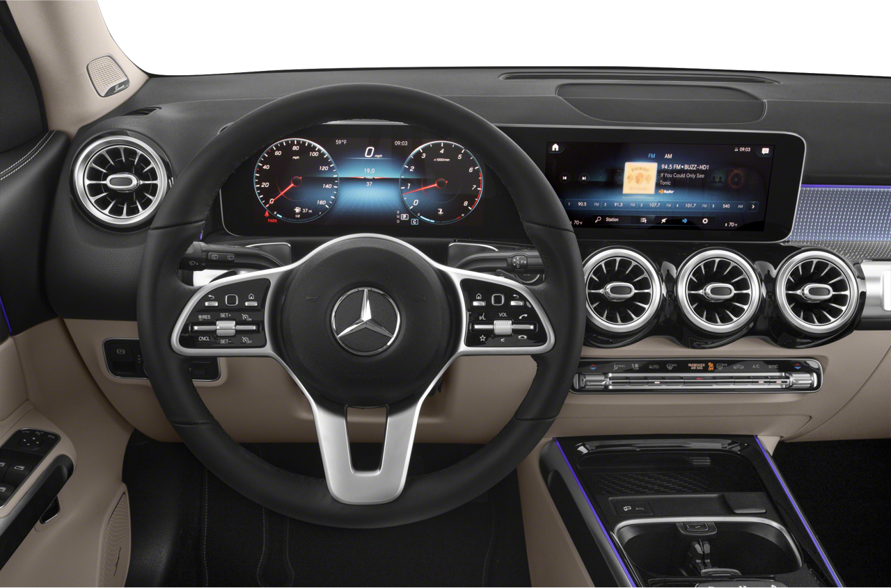 Thumbnail image of 2020 Mercedes-Benz GLB at Mercedes-Benz of Massapequa