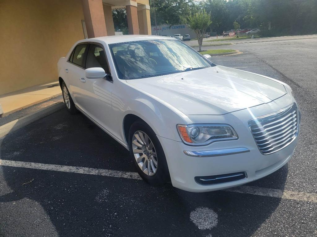 Thumbnail image of 2012 Chrysler 300 at Auto Network