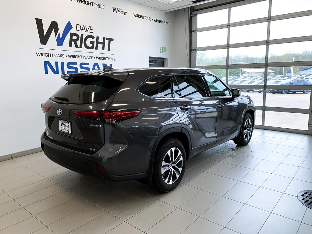 Thumbnail image of 2021 Toyota Highlander Hybrid at Dave Wright Nissan Subaru
