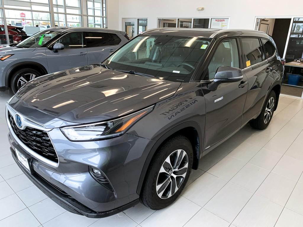 Thumbnail image of 2021 Toyota Highlander Hybrid at Dave Wright Nissan Subaru