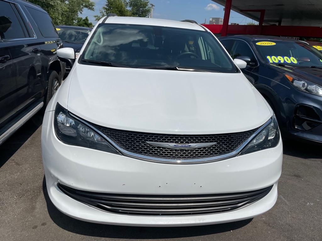 Thumbnail image of 2020 Chrysler Voyager at DYNAMITE DEALS, LLC