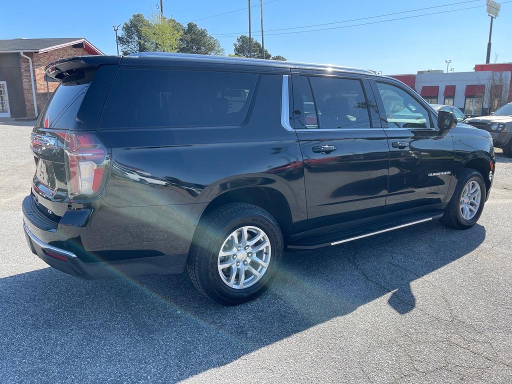 Thumbnail image of 2021 Chevrolet Suburban at MODERN AUTOMOTIVE SALES LLC