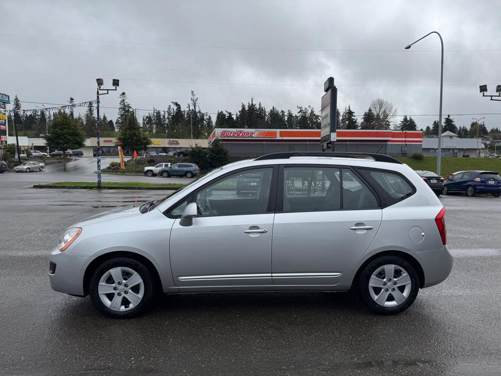 Thumbnail image of 2009 Kia Rondo at GRAY MOTORS