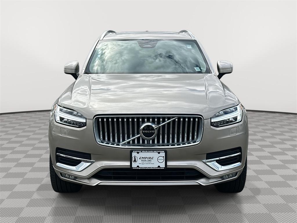 Thumbnail image of 2025 Volvo XC90 at Empire Volvo Cars of Smithtown