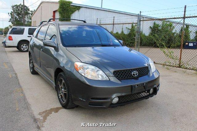 Thumbnail image of 2004 Toyota Matrix at K Auto Trader