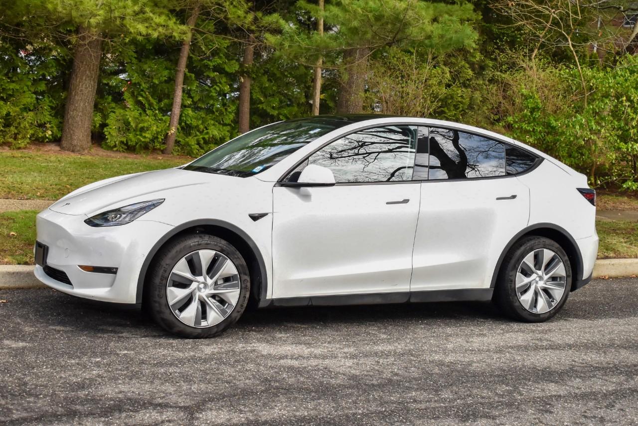 Thumbnail image of 2021 Tesla Model Y at Import Masters