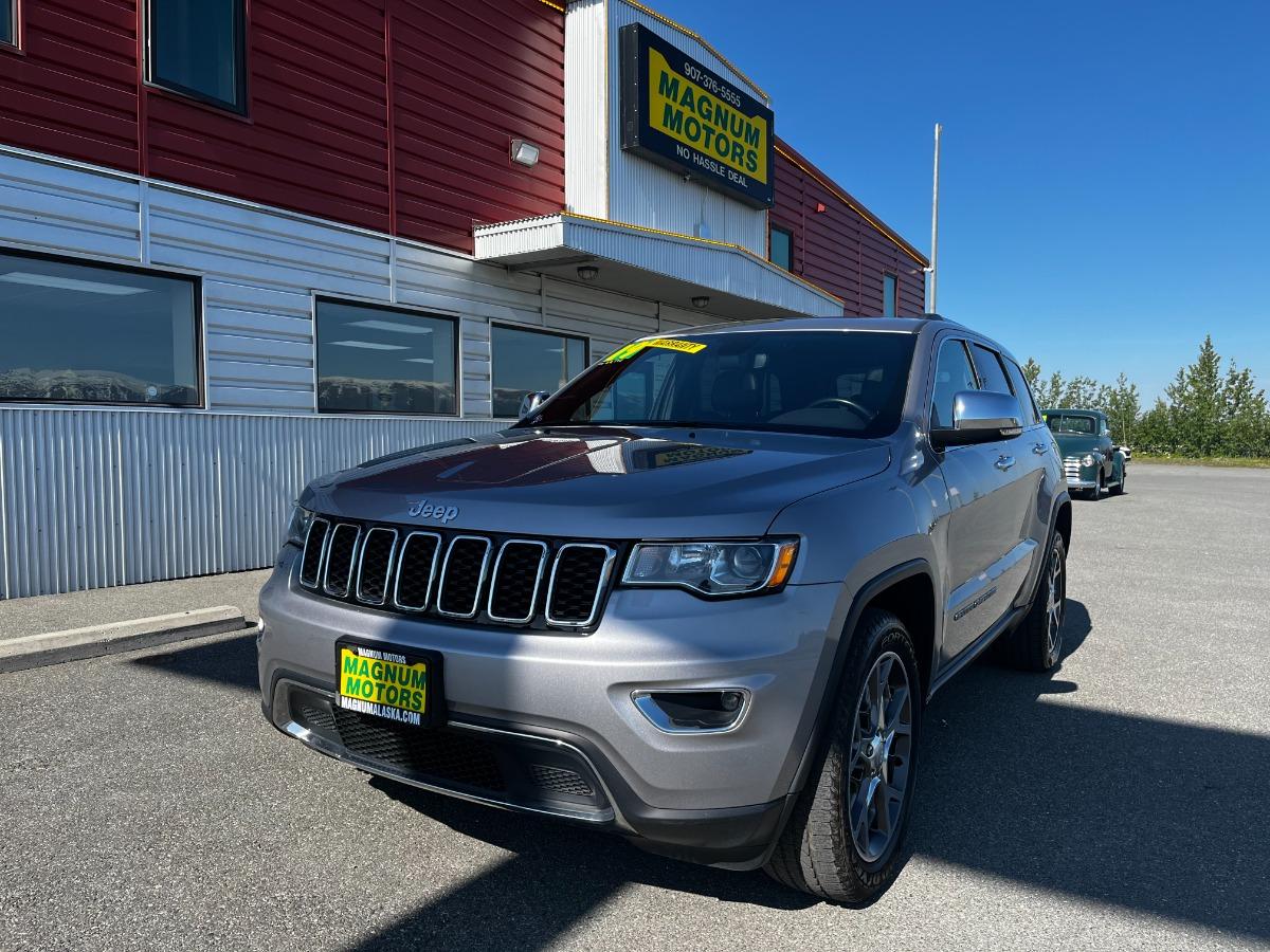 Thumbnail image of 2019 Jeep Grand Cherokee at Magnum Motors