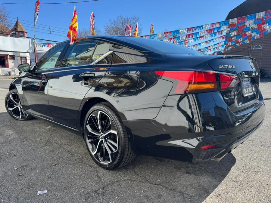Thumbnail image of 2024 Nissan Altima at Champion Auto Sales Broadway