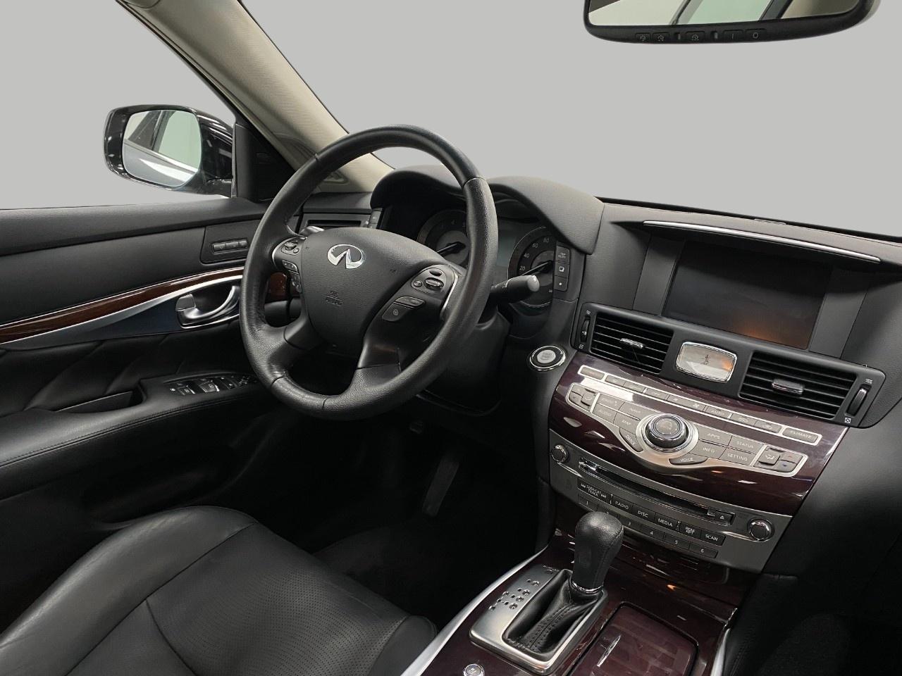 Thumbnail image of 2019 INFINITI Q70 at Bergstrom Lexus