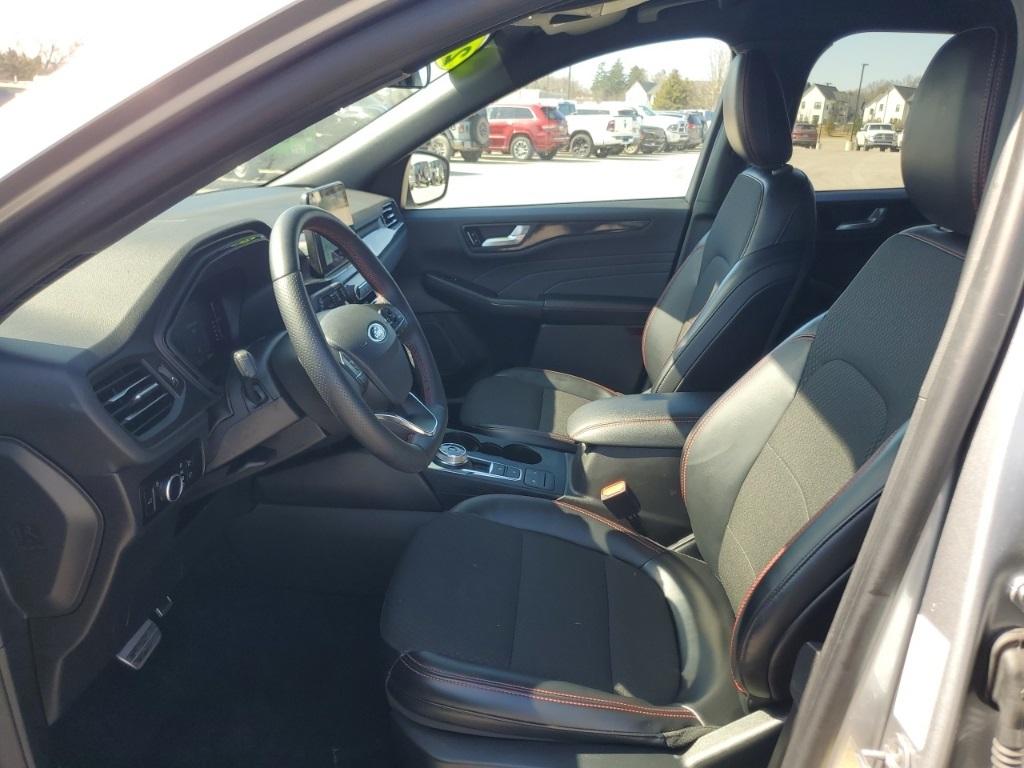 Thumbnail image of 2024 Ford Escape at Szott I96 Chrysler Dodge Jeep Ram