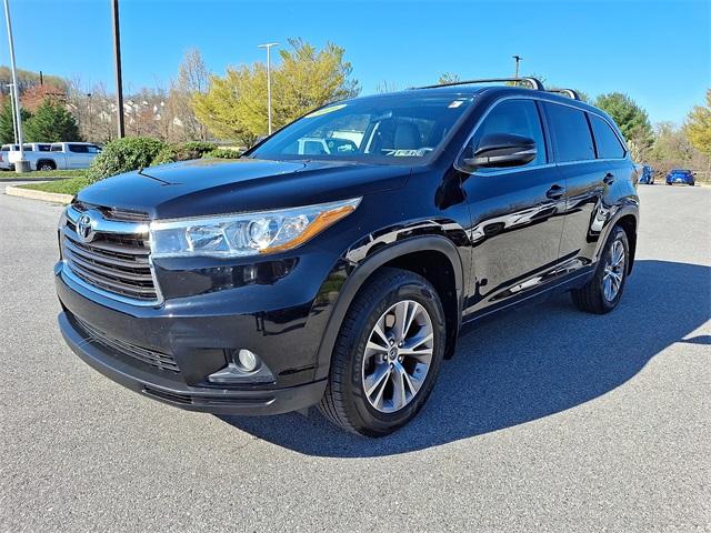 Thumbnail image of 2016 Toyota Highlander at Del Toyota