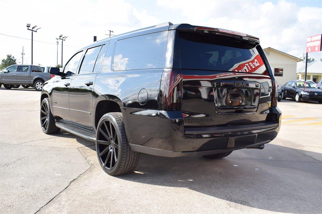 Thumbnail image of 2017 GMC Yukon XL at Grease Pro