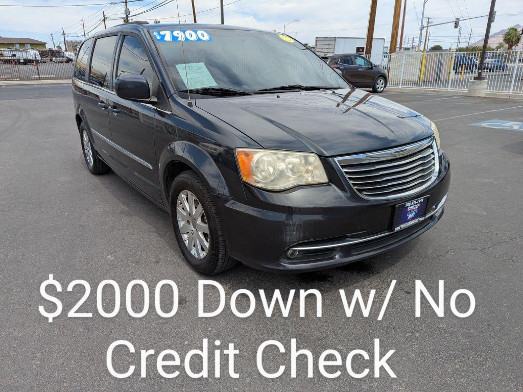 Thumbnail image of 2014 Chrysler Town and Country at DISCO MOTORS