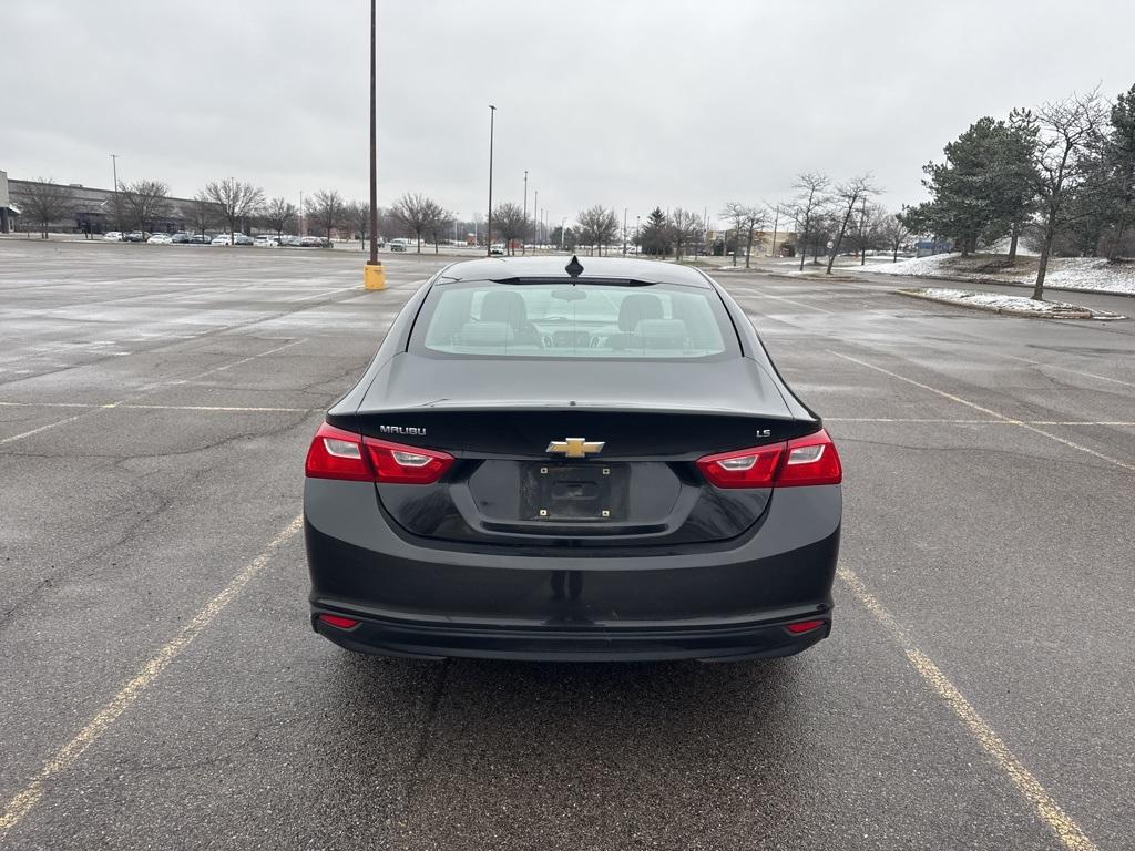 Thumbnail image of 2016 Chevrolet Malibu at Joe Lunghamer Chevrolet