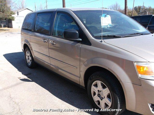 Thumbnail image of 2009 Dodge Grand Caravan at Santros Family Autos