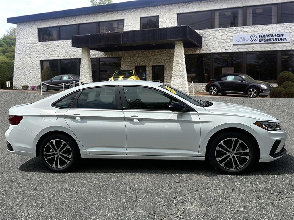 Thumbnail image of 2025 Volkswagen Jetta at Smithtown Volkswagen