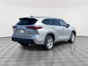 Thumbnail image of 2022 Toyota Highlander at Empire Volvo Cars of Smithtown