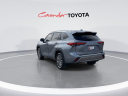 Thumbnail image of 2020 Toyota Highlander at Cavender Toyota
