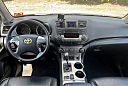Thumbnail image of 2012 Toyota Highlander at Cruz Autos Llc