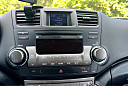 Thumbnail image of 2012 Toyota Highlander at Cruz Autos Llc