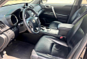 Thumbnail image of 2012 Toyota Highlander at Cruz Autos Llc