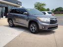 Thumbnail image of 2016 Toyota Highlander at Grand Blanc Mitsubishi