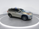 Thumbnail image of 2018 Toyota Highlander at LeifJohnsonFord - USED