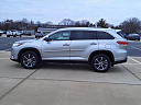 Thumbnail image of 2019 Toyota Highlander at Serra Buick Gmc Champaign