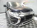Thumbnail image of 2019 Mitsubishi Outlander at Franklin Motor Company