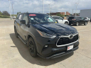 Thumbnail image of 2022 Toyota Highlander at Smart Toyota