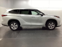 Thumbnail image of 2022 Toyota Highlander at Schaumburg Toyota