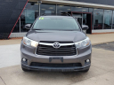 Thumbnail image of 2015 Toyota Highlander at Grand Blanc Mitsubishi