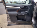 Thumbnail image of 2015 Toyota Highlander at Grand Blanc Mitsubishi