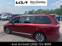Thumbnail image of 2020 Toyota Sienna at Ken Ganley Kia Medina
