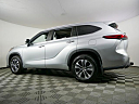 2021 Toyota Highlander XLE at Inver Grove Toyota