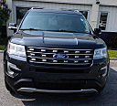 2017 Ford Explorer XLT at Auto Connection Sales & Leasing Inc.