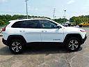 Thumbnail image of 2017 Jeep Cherokee at Gary Mathews Motors
