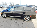 Thumbnail image of 2017 Chrysler Pacifica at Mathews Nissan