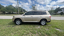 Thumbnail image of 2013 Toyota Highlander at Mon’s Auto Sales Inc.