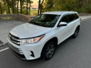 Thumbnail image of 2019 Toyota Highlander at Zettes Auto Mall LLC