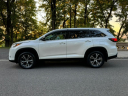 Thumbnail image of 2019 Toyota Highlander at Zettes Auto Mall LLC