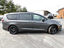 Thumbnail image of 2019 Chrysler Pacifica at Gary Mathews Motors