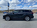 Thumbnail image of 2020 Toyota Highlander at Crossroads Chevrolet