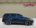 Thumbnail image of 2019 Toyota Highlander at Grand Junction CJDR Used