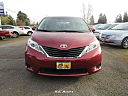 Thumbnail image of 2014 Toyota Sienna at Hall Motors