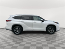 Thumbnail image of 2022 Toyota Highlander at Empire Mazda of Huntington