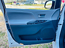 Thumbnail image of 2016 Toyota Sienna at Ducky Cars