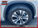 Thumbnail image of 2024 Toyota Highlander at Westbury Toyota Scion