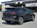 Thumbnail image of 2022 Toyota Highlander at Smithtown Volkswagen